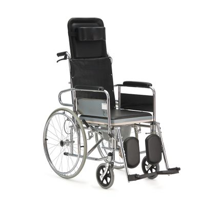 Кресло-коляска для инвалидов с санитарным оснащением FS609GC
