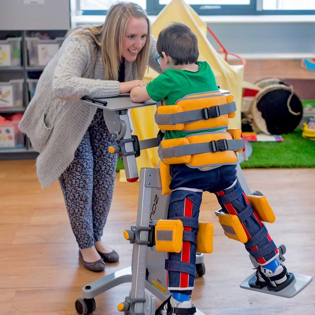 Абдукционный вертикализатор для детей-инвалидов