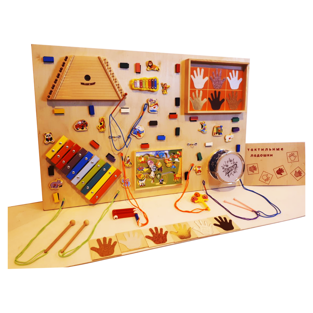 Панель с музыкальными инструментами