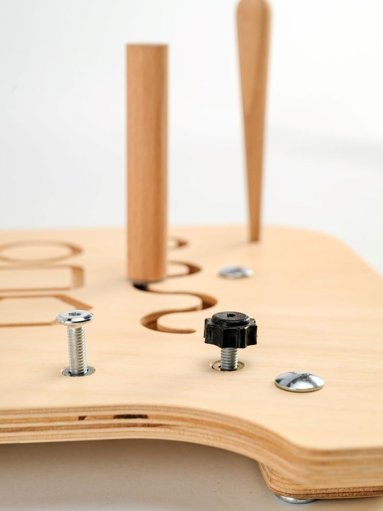 Столик с тренажерами опоры Полосатик исп.1, 2, размер 2