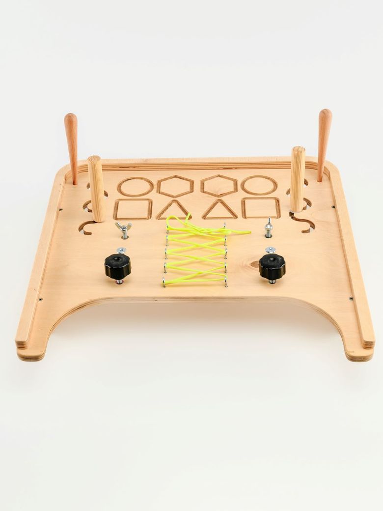 Столик с тренажерами опоры Солнце исп.1, 2, размер 1