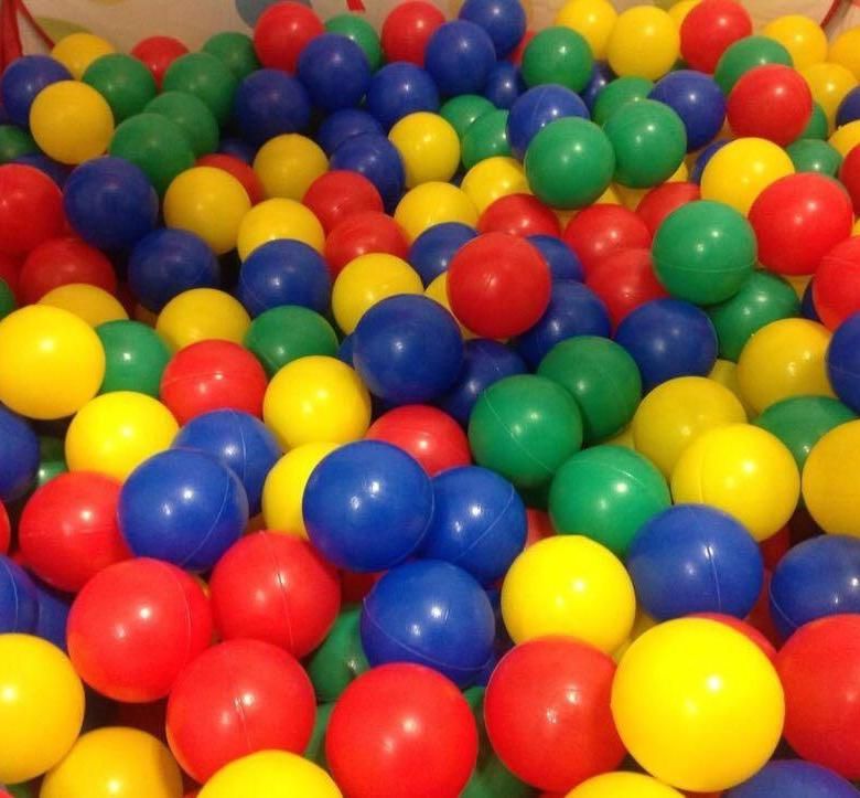 Цветной шарик для сухого бассейна Д7