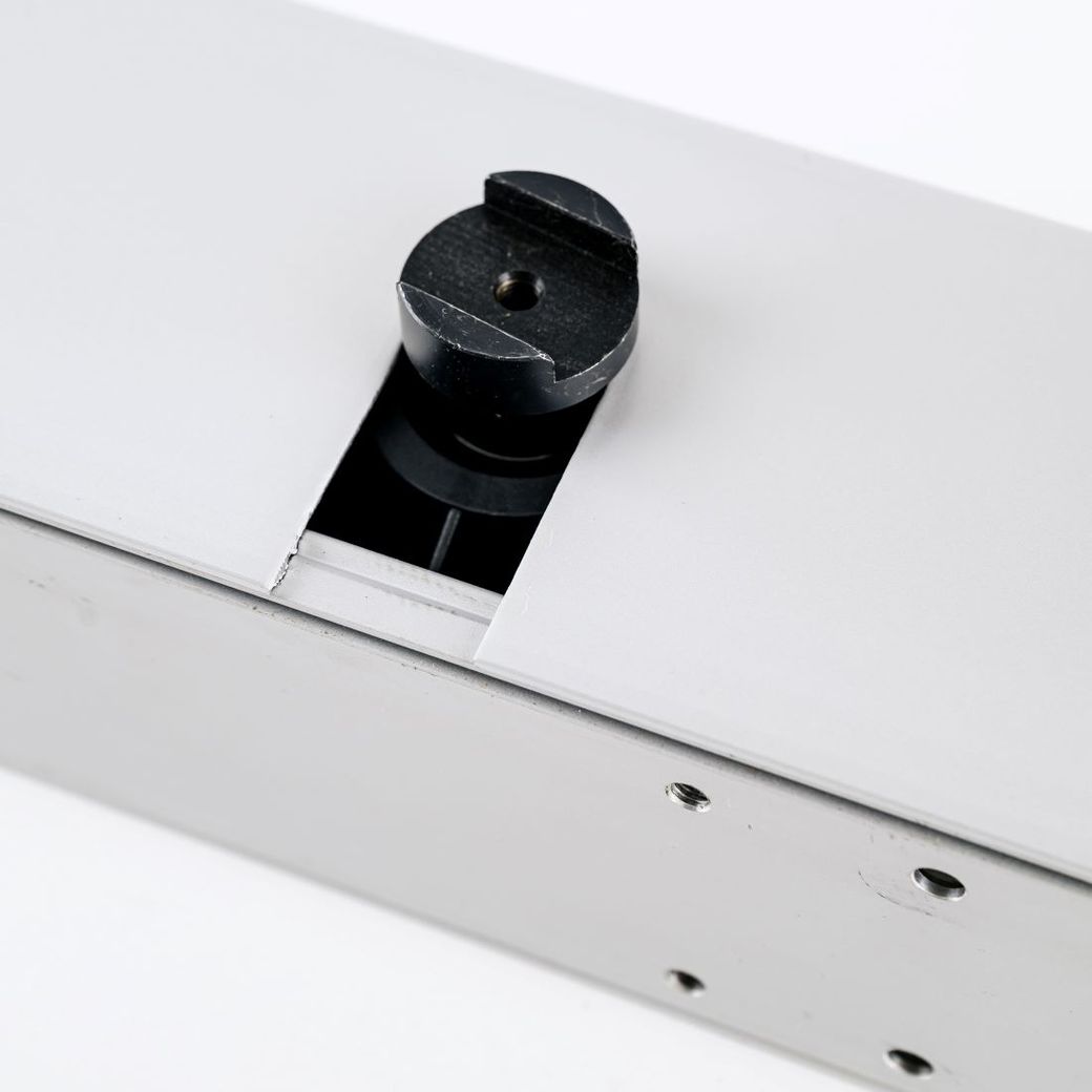 Механизм автоматического открывания дверей наружу DSW-100