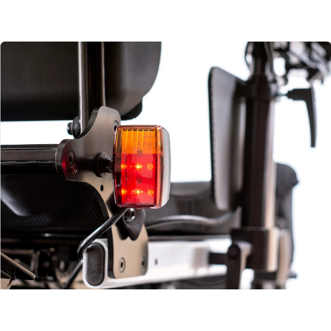 Кресло-коляска для инвалидов с электроприводом Pulse 770