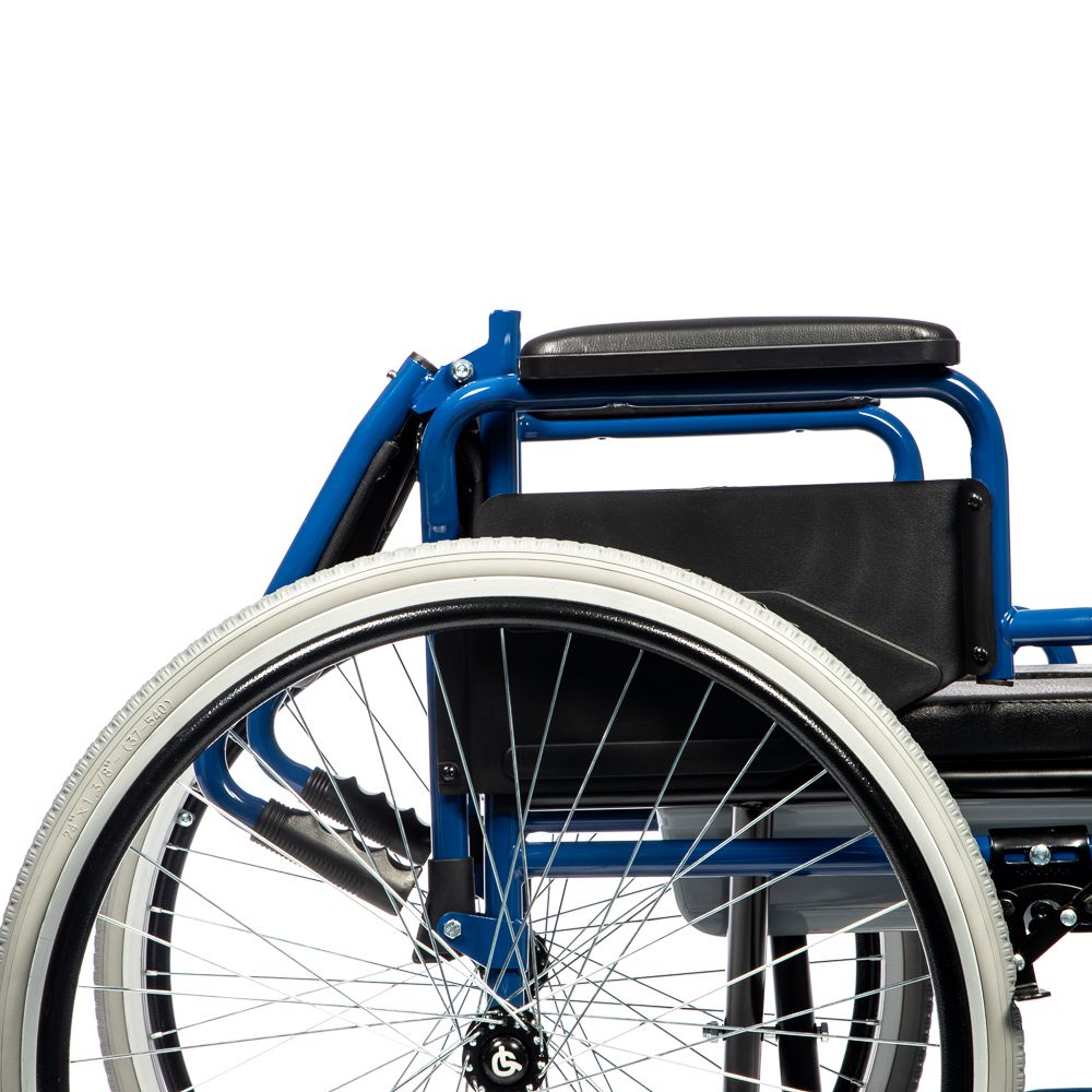 Кресло-коляска с санитарным оснащением TU 55