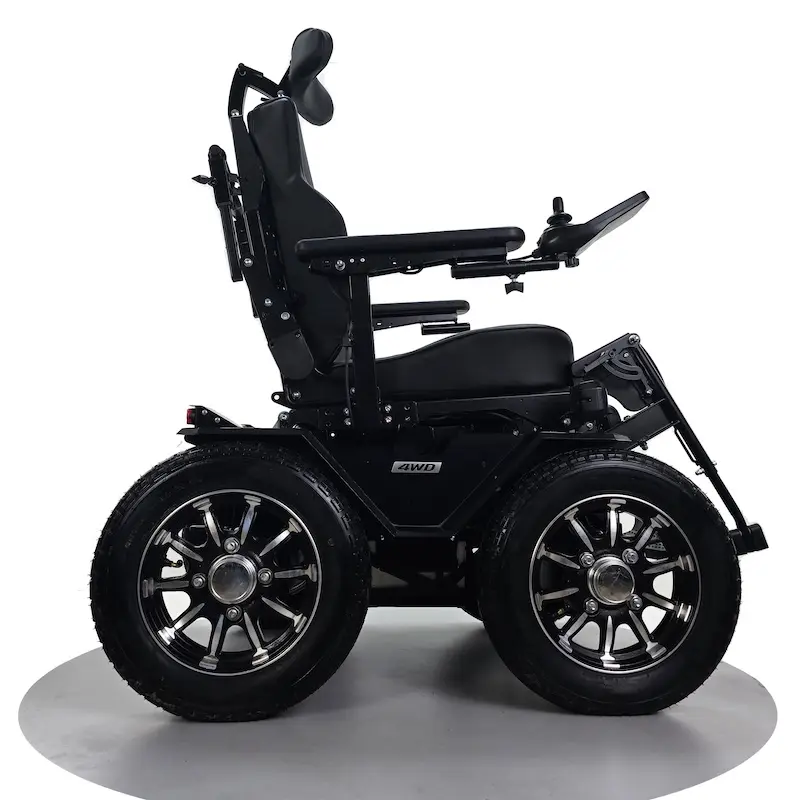 Кресло-коляска с электроприводом вездеходная Caterwil Ultra 4WD PRO
