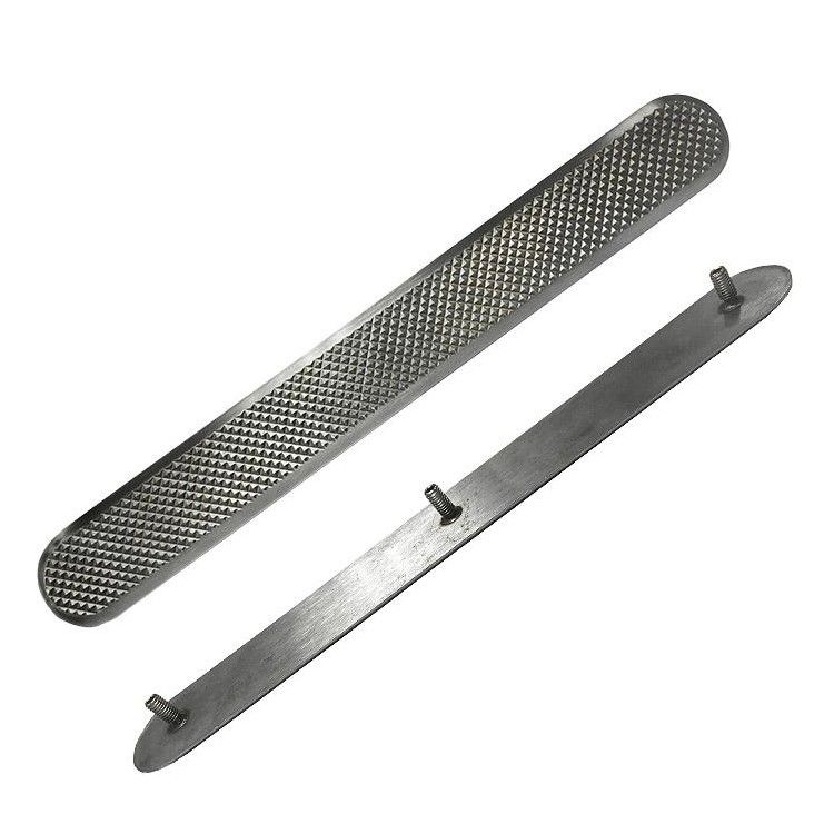 Направляющая тактильная полоса со штифтом