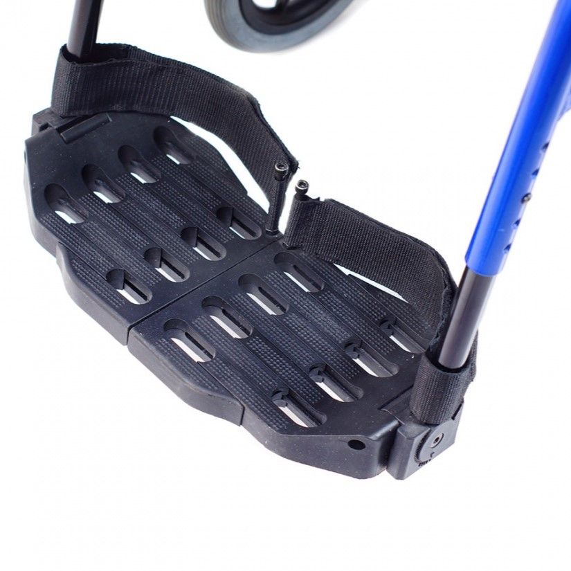 Функциональное кресло-коляска для инвалидов Trend 10