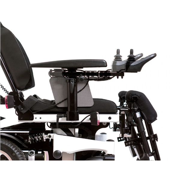 Кресло-коляска для инвалидов с электроприводом Pulse 770