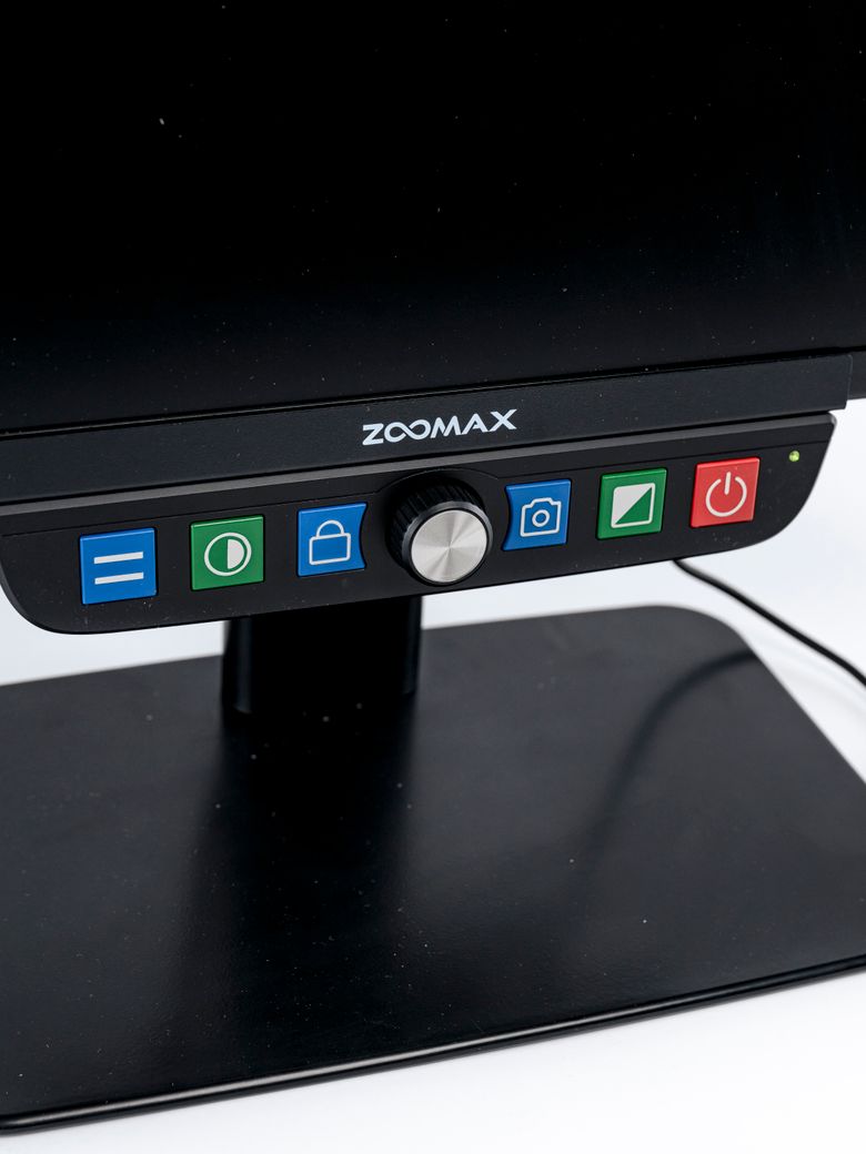 Электронный стационарный видеоувеличитель Luna Eye