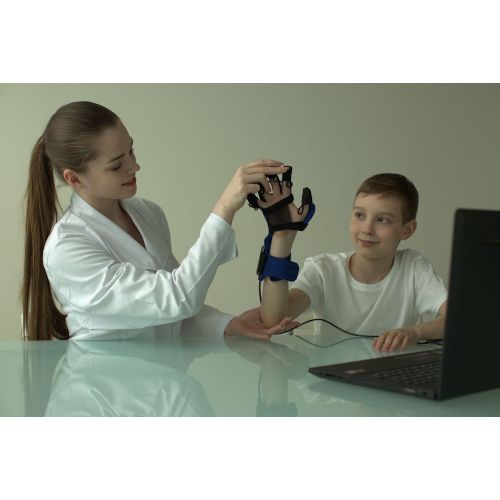 Комплекс для реабилитации опорно-двигательного аппарата с биологической обратной связью Аника