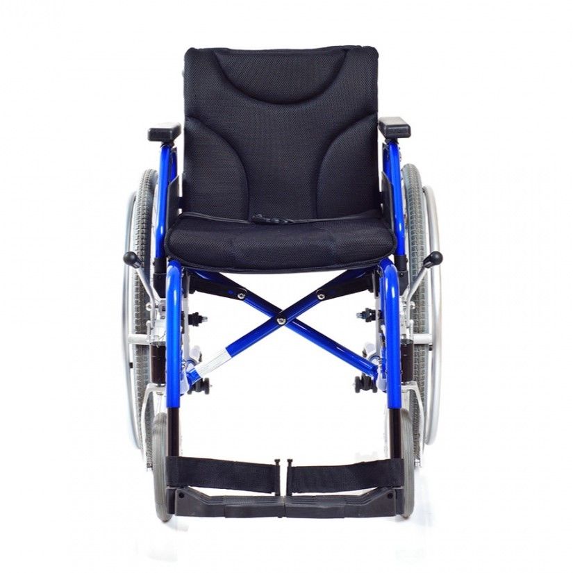 Функциональное кресло-коляска для инвалидов Trend 10