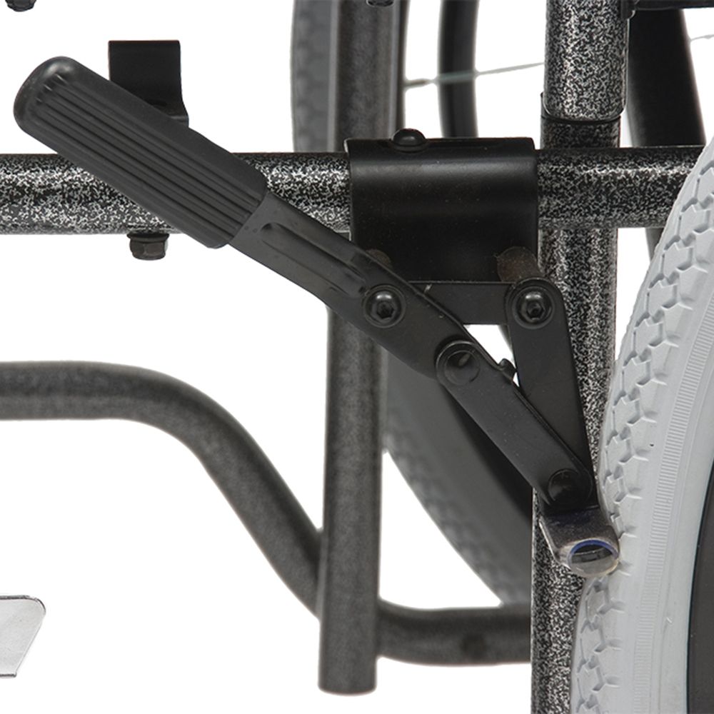 Кресло-коляска для инвалидов FS209AE