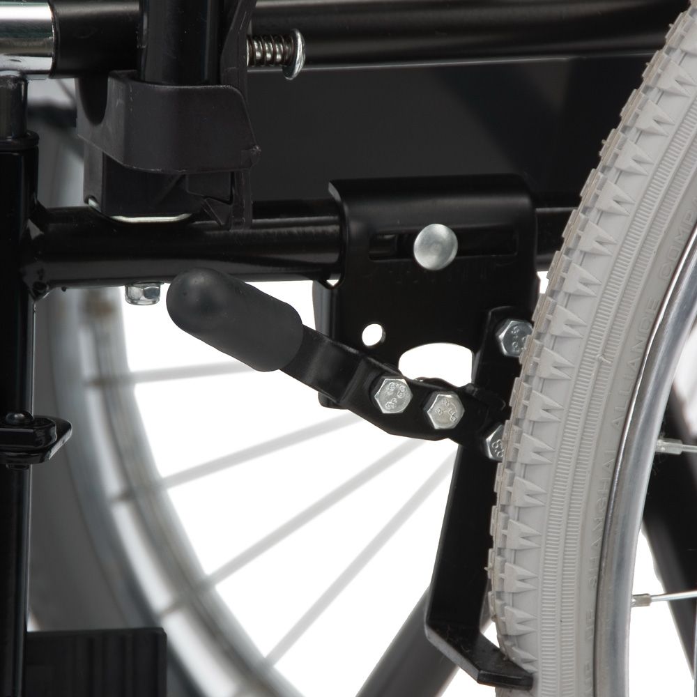 Кресло-коляска для инвалидов с санитарным оснащением H011A