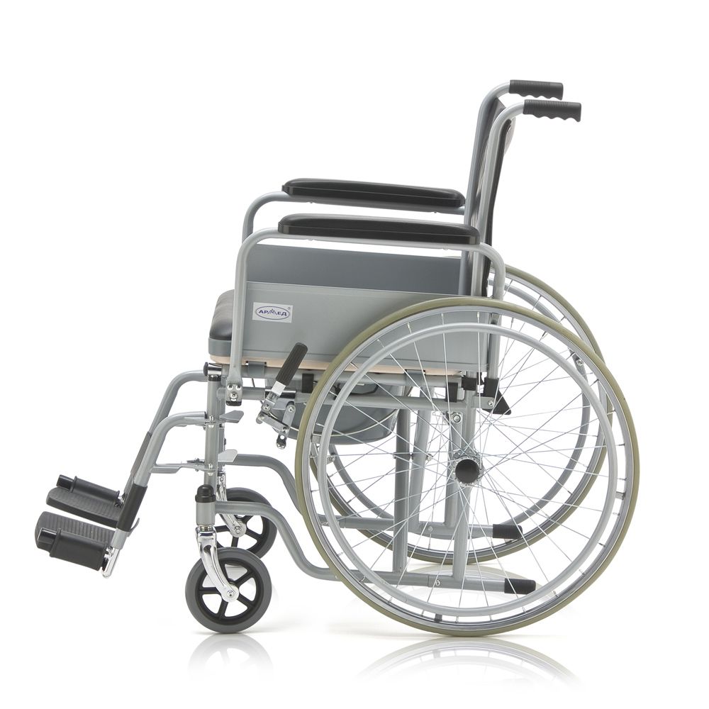 Кресло-коляска с санитарным оснащением для инвалидов FS682