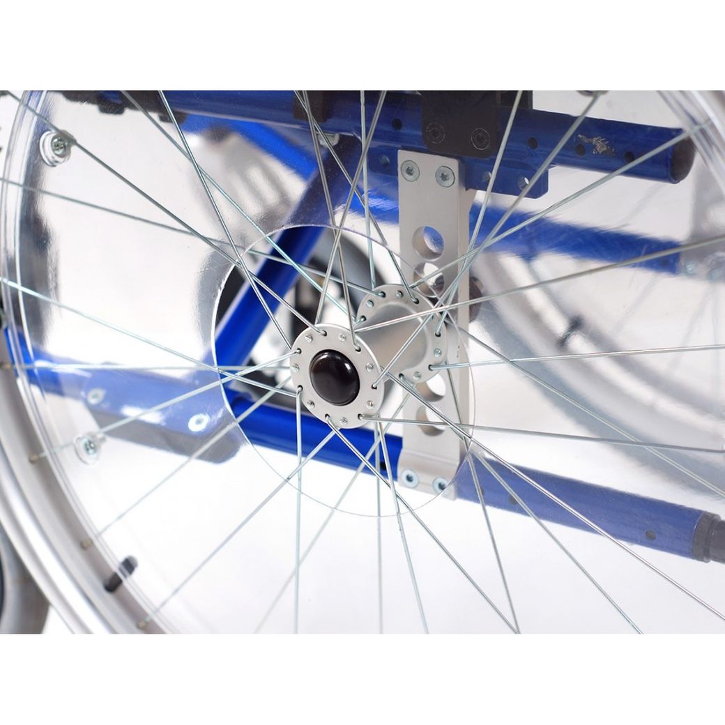 Функциональное кресло-коляска для инвалидов Trend 10