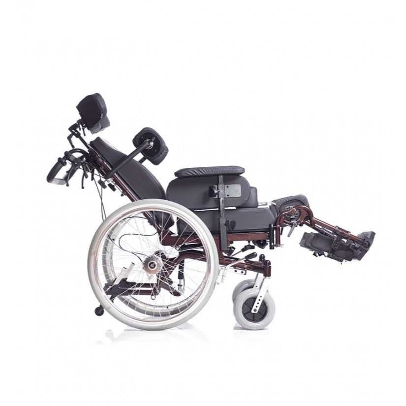 Кресло-коляска для инвалидов Ortonica Comfort 600