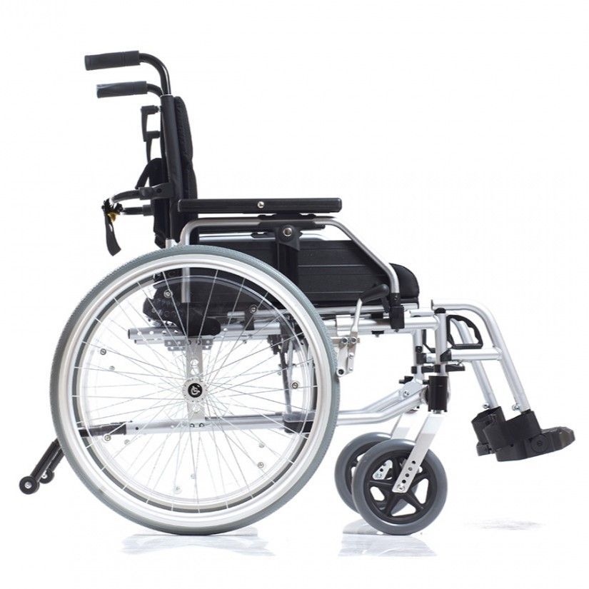 Кресло-коляска для инвалидов Ortonica Recline 500