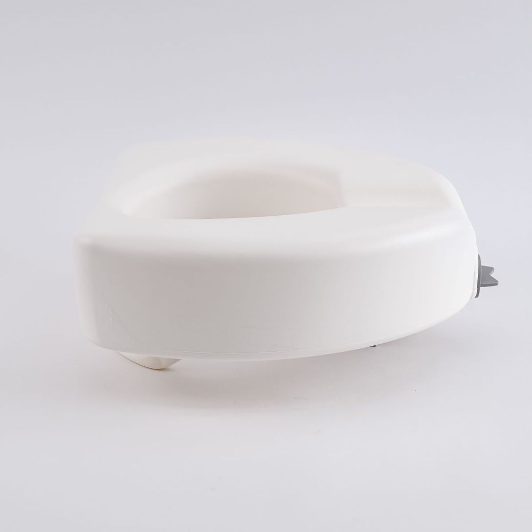 Насадка на унитаз СапТой 100