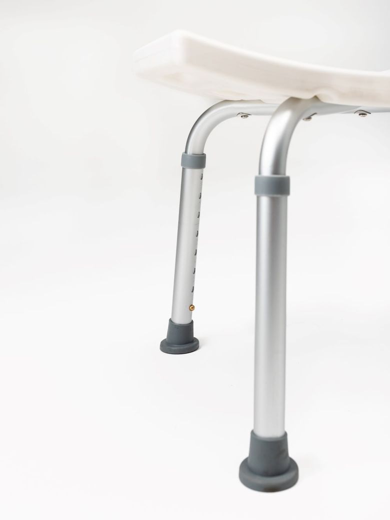 Табуретка в ванную СапСит 100